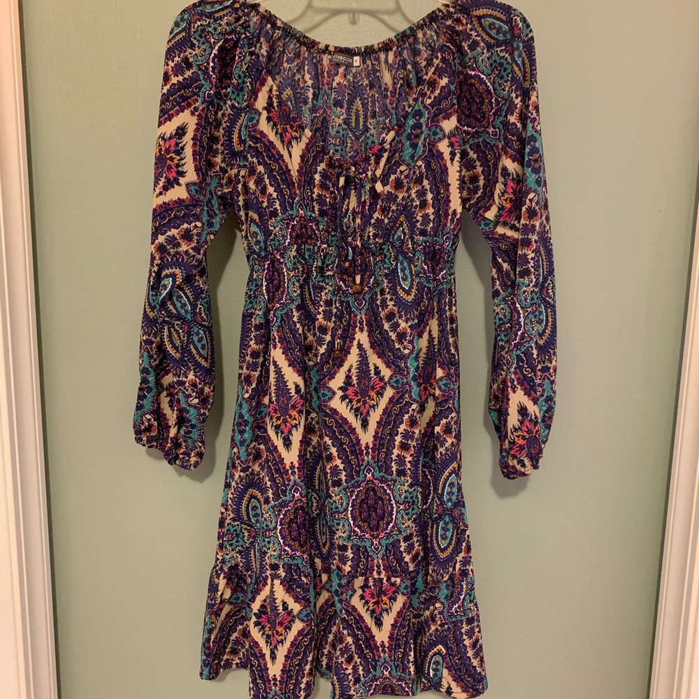 Boho long sleeved dress